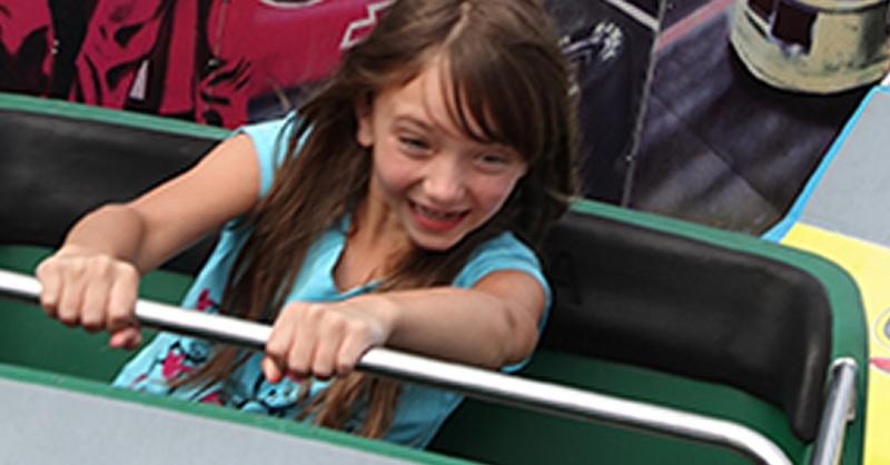 girl on kiddie speedway