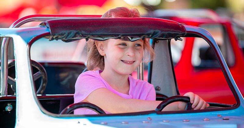 girl on tot rods ride